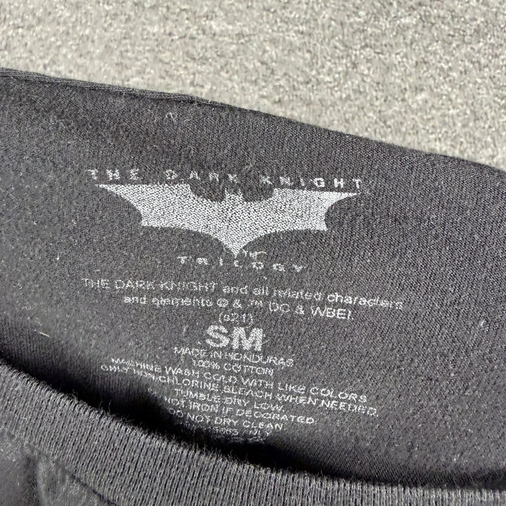 The Dark Knight Trilogy Joker HA HA HA Graphic T-Shirt Black Mens Small SM